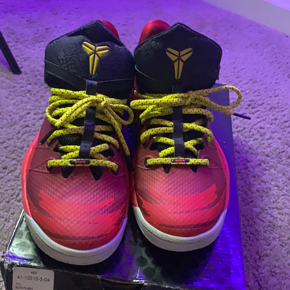 Nike Zoom Kobe Venomenon 4